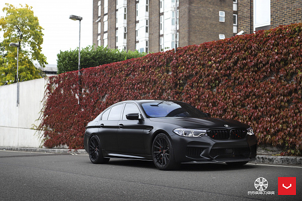 Фото дисков Vossen HF-3 Черный сатин на BMW 5/M5 (G30/F90)