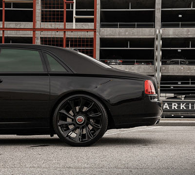 Фото дисков Savini SL1 на Rolls-Royce Ghost I