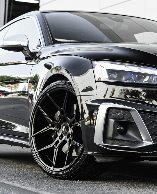 Фото дисков Haleb Черный глянец на Audi A/S/RS 5 (F5)