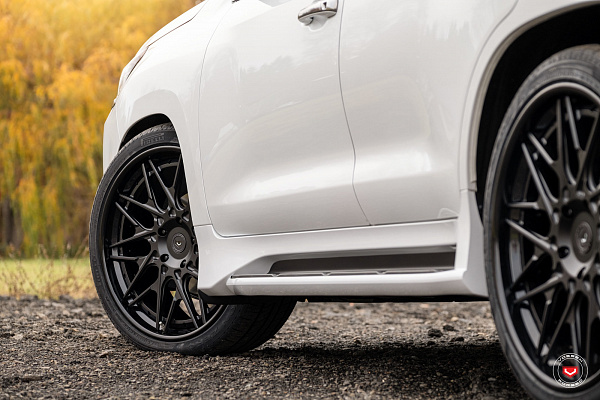 Фото дисков Vossen S17-07 (3-Piece) Черный сатин на Lexus LX III