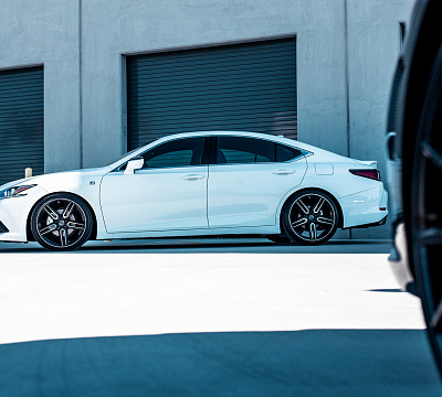 Фото дисков Vossen HF-1 на Lexus ES VII