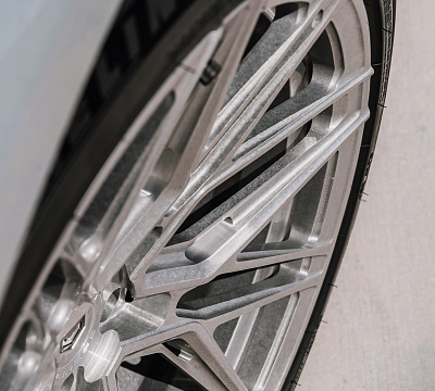 Фото дисков Vossen EVO-5R на Dodge Charger VII