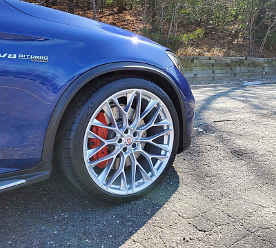 Фото дисков HRE P200 на Mercedes-Benz GLC (X253, C253)