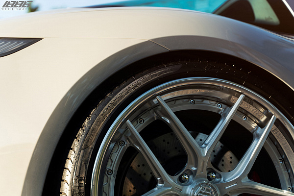 Фото дисков 1886 Wheels S007 Глянцевый лак на Porsche 911 VIII
