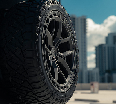 Фото дисков Vossen UV-X на Land Rover Defender II