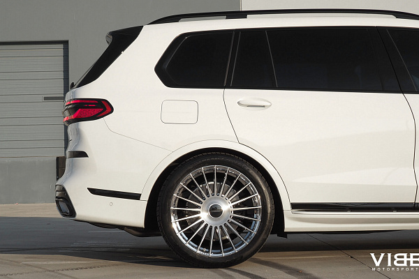 Фото дисков Vossen HF-8 Глянцевый лак на BMW X7 (G07)