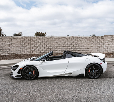 Фото дисков Brixton Forged PF10 на McLaren 720S
