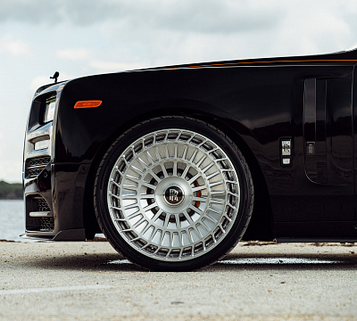 Фото дисков Vossen LC3-13T на Rolls-Royce Phantom