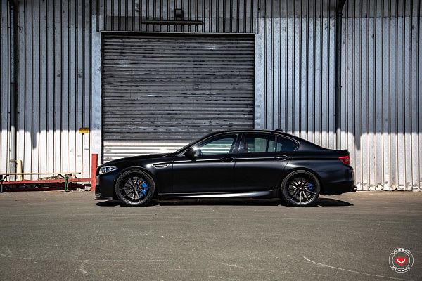 Фото дисков Vossen M-X2 Черный сатин на BMW 5/M5 (F10)