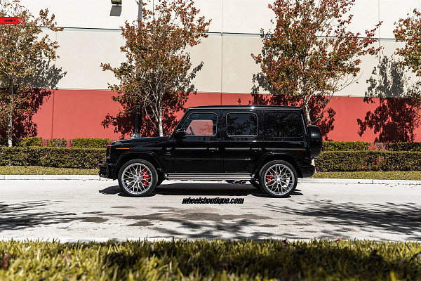 Фото дисков Anrky AN10 Красный сатин на Mercedes-Benz G-Class III