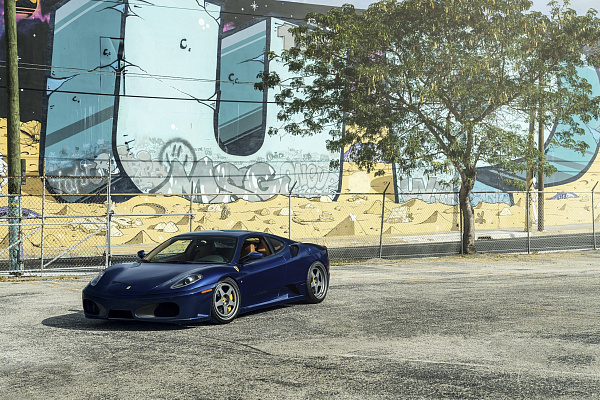 Фото дисков Rotiform ROC-H Матовый графит на Ferrari F430