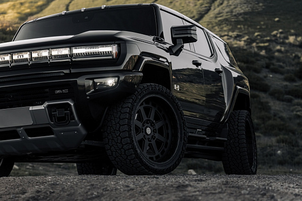 Фото дисков Brixton Forged BX01-M Черный матовый на GMC Hummer EV