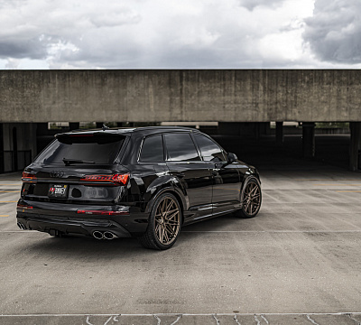 Фото дисков Vossen HF-7 на Audi Q7 (4M)