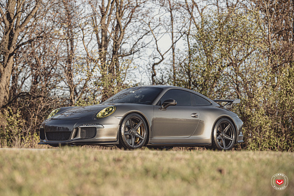 Фото дисков Vossen M-X5 Черный глянец на Porsche 911 VII
