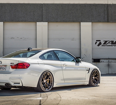 Фото дисков HRE S101 на BMW 4/M4 (F32/F82)