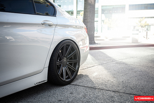 Фото дисков Vossen CV4 Сатиновый графит на BMW 5/M5 (F10)