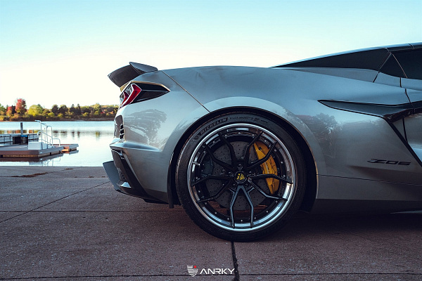 Фото дисков Anrky AN31 Черный глянец на Chevrolet Corvette C8