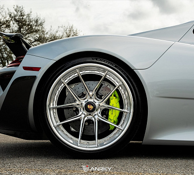 Фото дисков Anrky XR-301 на Porsche 918 Spyder