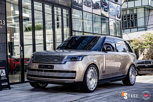 Фото дисков Vossen LC3-11T Глянцевый лак на Land Rover Range Rover V