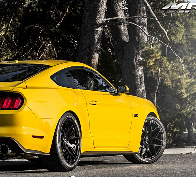 Фото дисков MRR GF9 на Ford Mustang VI