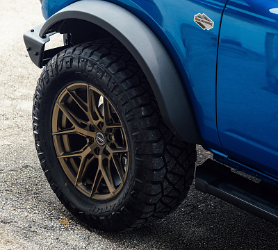 Фото дисков Vossen HF6-4 на Ford Bronco
