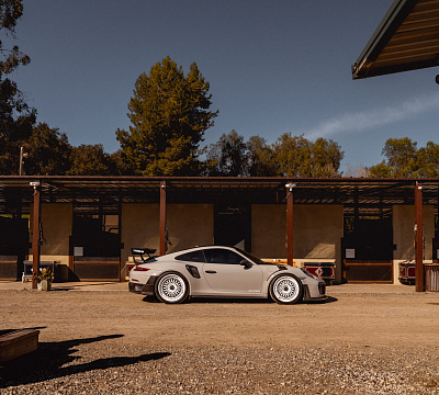 Фото дисков Brixton Forged TR20 на Porsche 911 VII