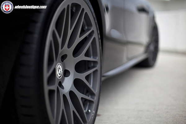 Фото дисков HRE 300M Сатиновый графит на Audi A/S/RS 5 (8T)