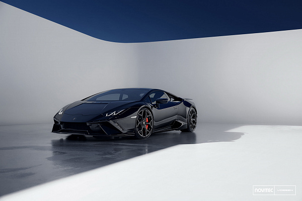 Фото дисков NOVITEC NL4 Черный глянец на Lamborghini Huracan