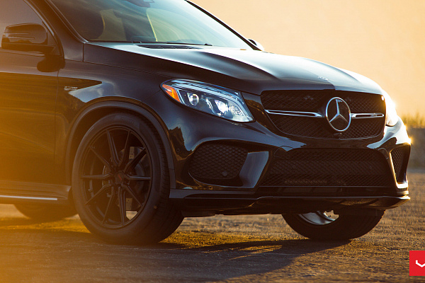 Фото дисков Vossen HF-3 Черный сатин на Mercedes-Benz GLE I