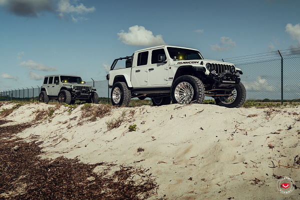Фото дисков Vossen LCX-01 Глянцевый лак на Jeep Gladiator II (JT)