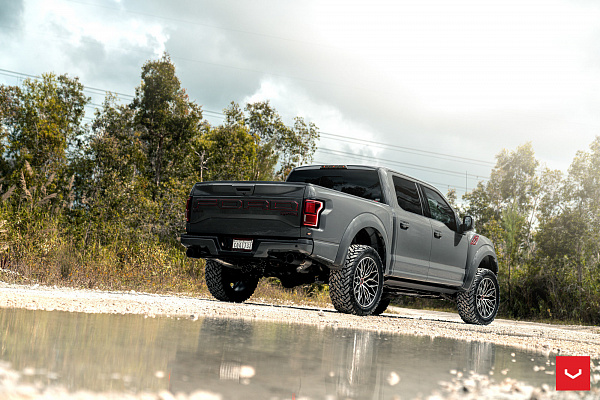 Фото дисков Vossen HF6-3 Алмазная проточка на Ford F-150 XIII