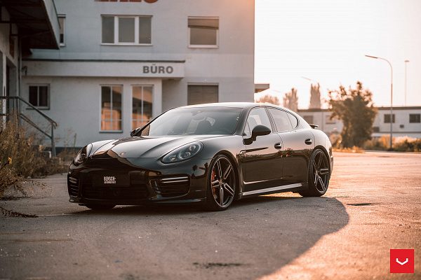 Фото дисков Vossen HF-1 Алмазная проточка на Porsche Panamera I