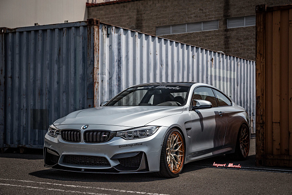 Фото дисков Vossen S17-01 (3-Piece) Глянцевый лак на BMW 4/M4 (F32/F82)