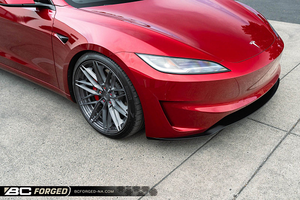 Tesla Model 3 Performance