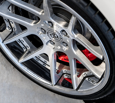 Фото дисков Strasse Wheels SM5 Deep Concave на Mercedes-Benz CLS (C218)