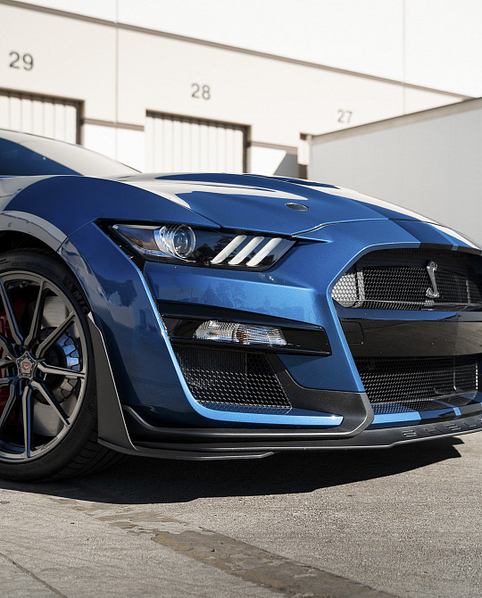 Фото дисков M-X2 Сатиновый графит на Ford Mustang VI