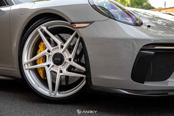 Фото дисков Anrky S3-X1 Глянцевый лак на Porsche 911 VII