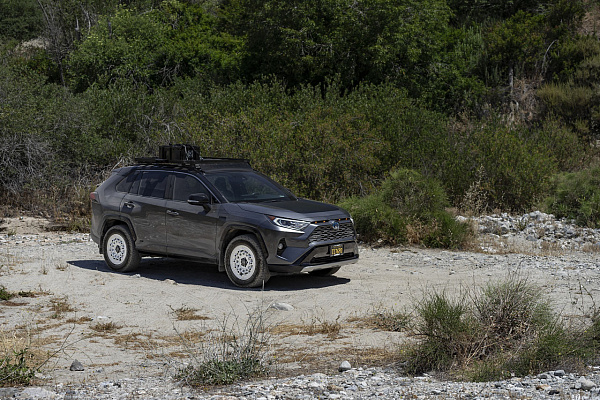 Toyota RAV4 V