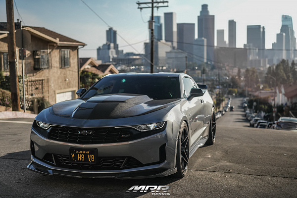 Фото дисков MRR M755 Черный глянец на Chevrolet Camaro VI