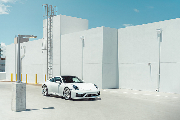 Фото дисков Vossen EVO-2 Глянцевый лак на Porsche 911 VIII