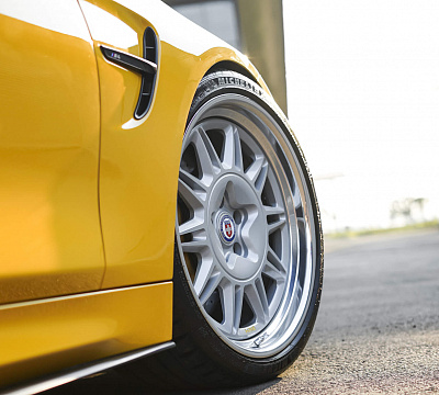 Фото дисков HRE 528 на BMW 4/M4 (F32/F82)