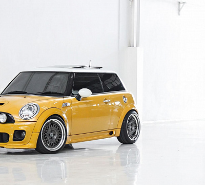 Фото дисков HRE 501 на MINI Cooper III
