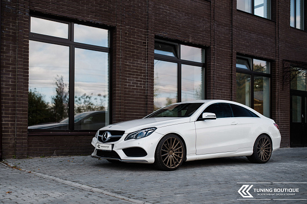 Фото дисков Vossen VFS-2 Сатиновая бронза на Mercedes-Benz E-Class (W212, S212, C207)