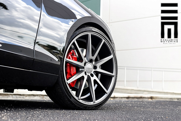 Фото дисков Vossen VFS-1 Серебро на Cadillac ATS