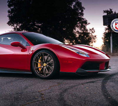 Фото дисков HRE P204 на Ferrari 488