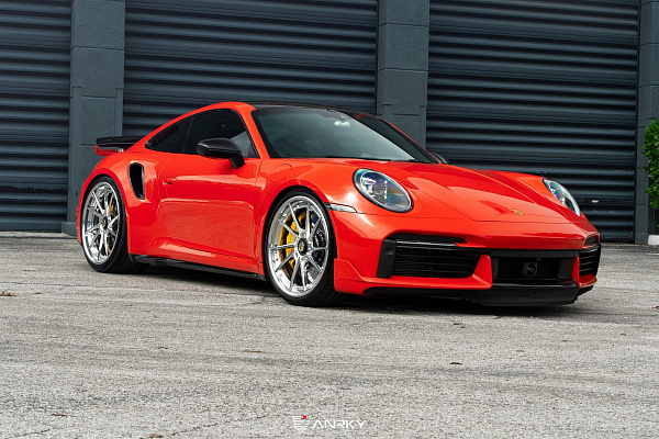Фото дисков Anrky AN33 Полированный лак на Porsche 911 VIII