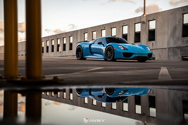 Фото дисков Anrky AN38 Черный сатин на Porsche 918 Spyder