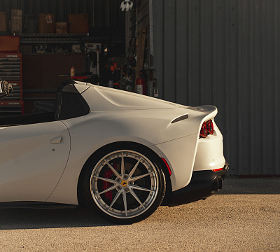 Фото дисков Vossen VPS-1 (3-Piece) на Ferrari 812