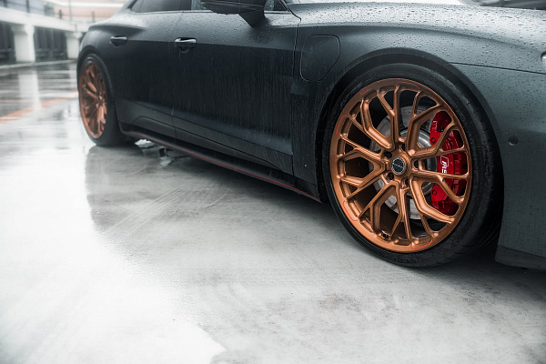 Фото дисков Brixton Forged PF10-RS Сатиновая темная медь на Audi E-tron GT