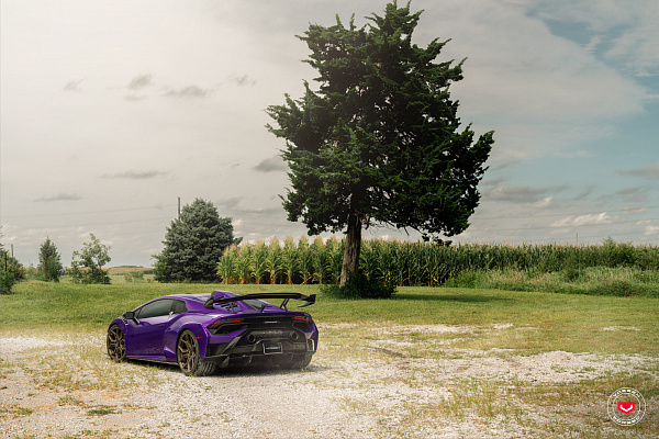 Фото дисков Vossen EVO-3R Сатиновая бронза на Lamborghini Huracan